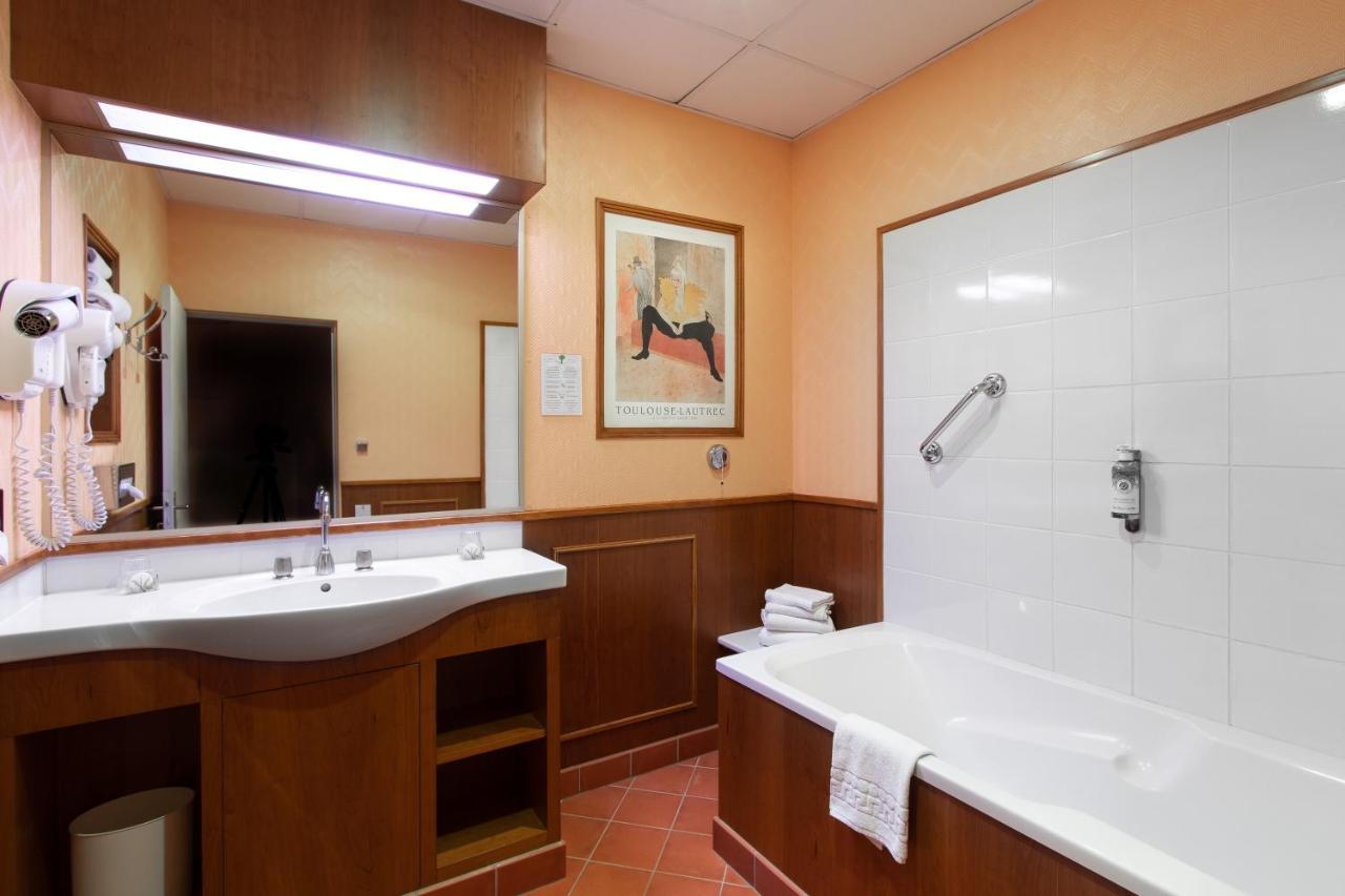 De La Paix Hotel 3*